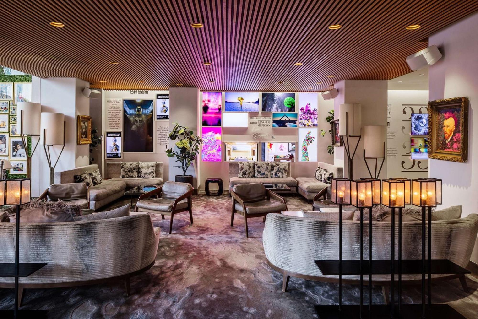 Dream Hollywood, By Hyatt Hotel